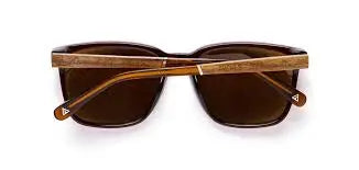Brown sunglasses with wooden arms