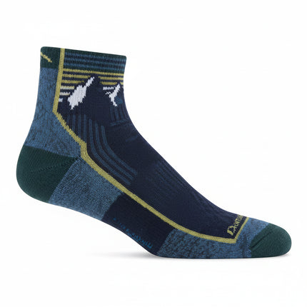 Darn Tough Hiker Quarter Midweight Hiking Sock with Cushion